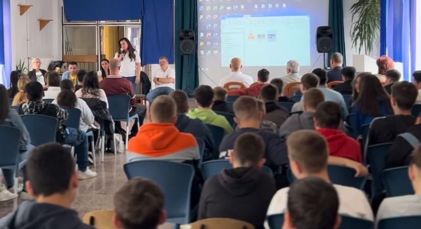 Egy vármegyei fegyver a bűn ellen: mit rejt a „Tarisznya" ?