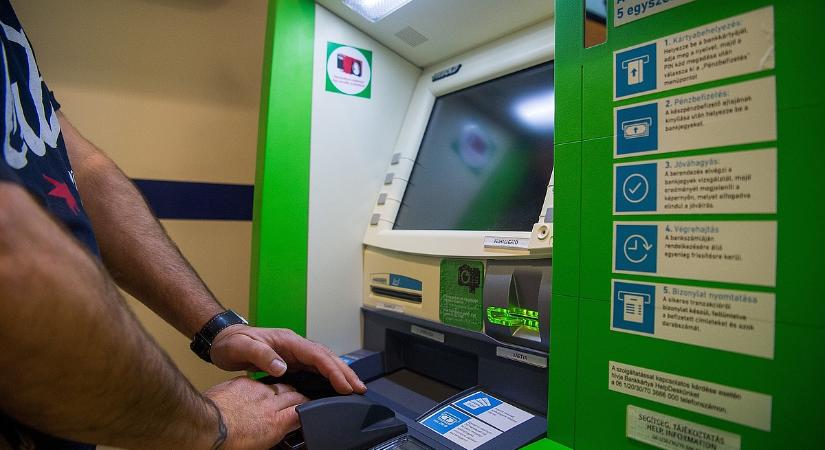 Feladta a kormány a leckét, térképre kerültek a bankautomata nélküli települések