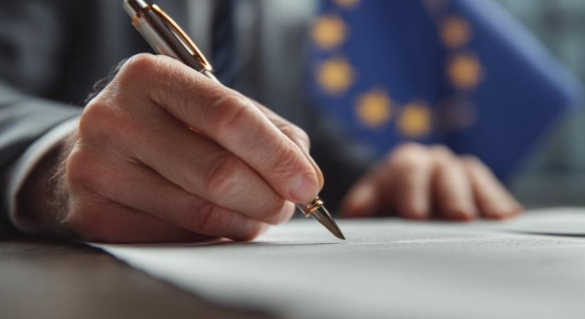 Az EU szerint félrevezeti a vásárlókat a Shein