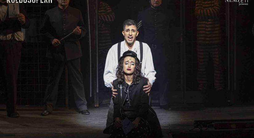 NAGY CSALÁS AZ ÉLET Kurt Weill–Bertolt Brecht: Koldusopera / Pécsi Nemzeti Színház