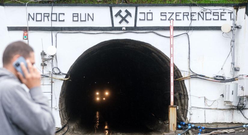 Parajdon lezárták a sóbánya bejáratát, tiltakozásba kezdtek a helyiek