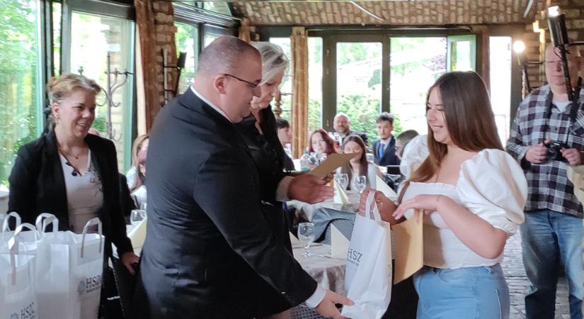 Hatvanegy kiváló diákját jutalmazta a Hódmezővásárhelyi Szakképzési Centrum