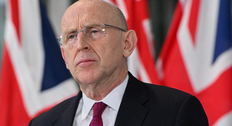Kiberhadviselési parancsnokságot hoz létre a brit kormány
