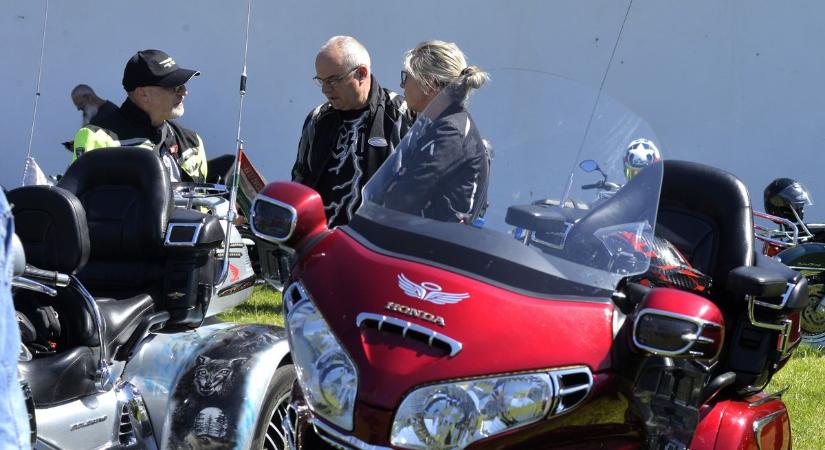 Motoros tájtúra: Beregben berregnek, kedveskednek