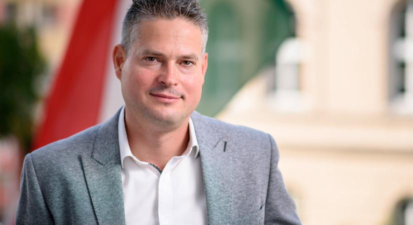 Sára Botond: A főváros költségvetése már elfogadásakor megsemmisült