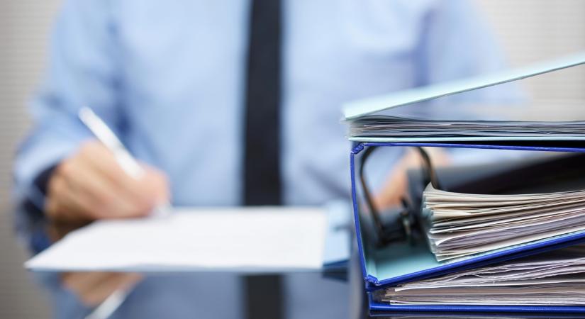 Rengeteg magyar cég kerülhet partvonalra május után: óriási hibán csúszhatnak el
