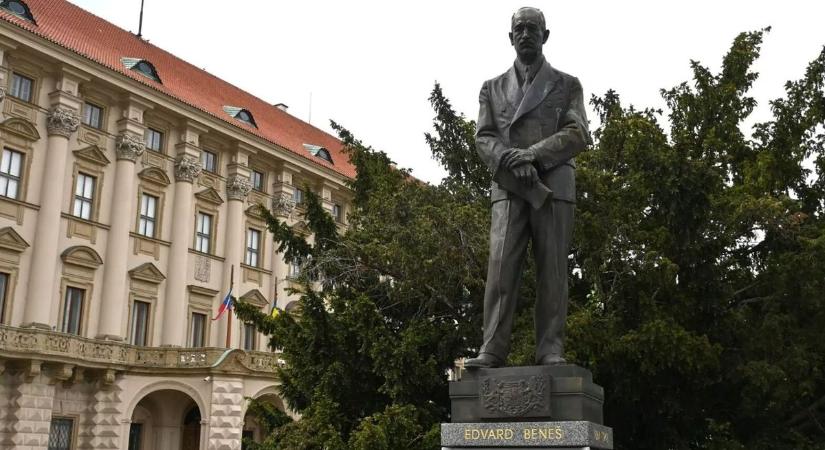 Megmozdult a cseh értelmiség: hosszú évtizedek után igazságot tennének Edvard Benes ügyében