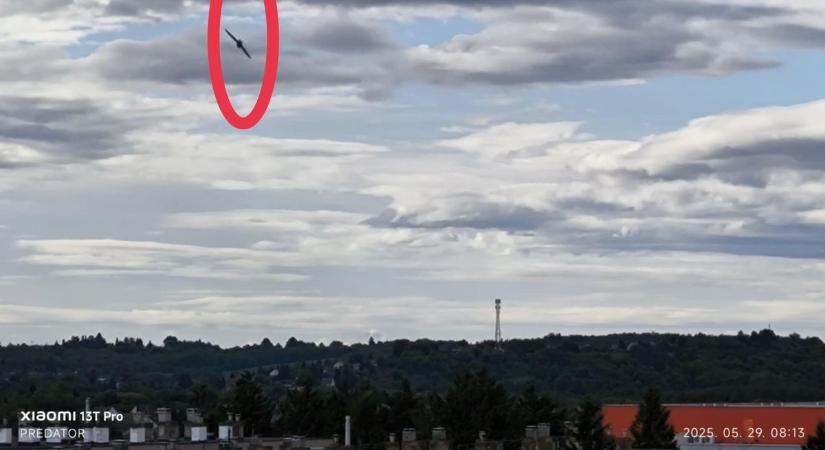 Rémisztő jelenséget fotóztak a zalai város felett – van tippje, mi lehet?
