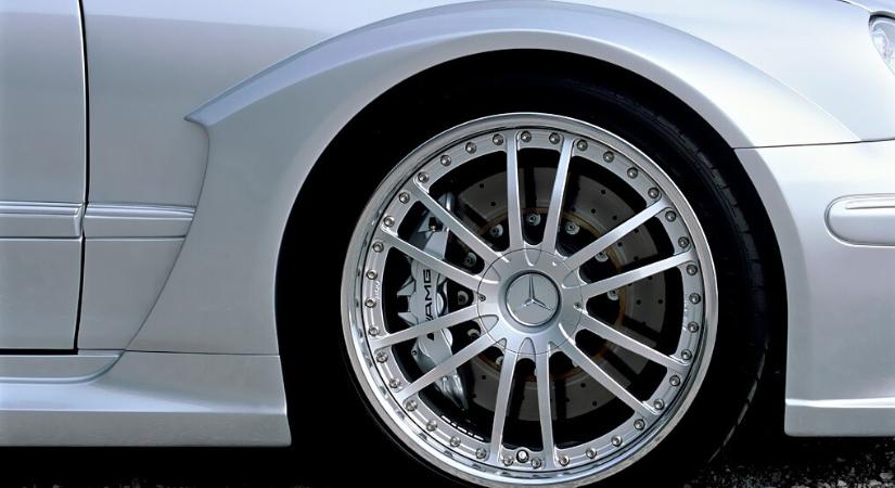 20 éves az egyik legkeményebb nyitott Mercedes