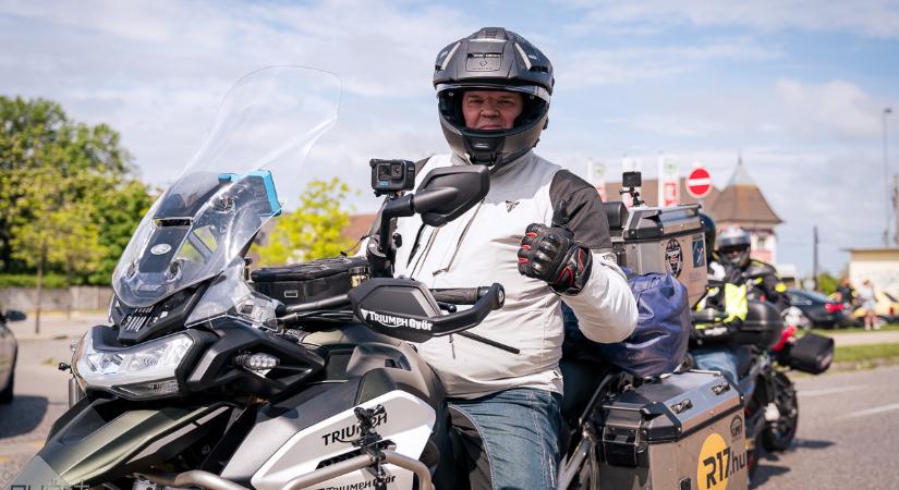 Itthon érte baleset a győri motoros utazót
