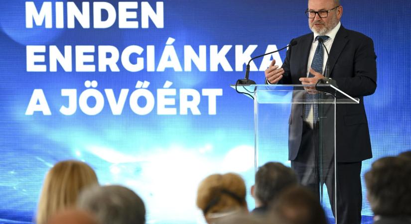 Lantos Csaba: a zöldátállás sikeréhez az egész gazdaságra és társadalomra szükség van