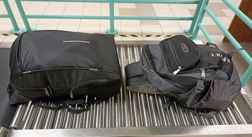 Lebukott a buszos utas, em az volt a csomagban, aminek látszott