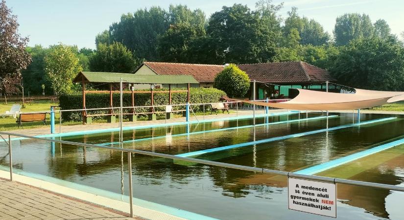 Megnyitott a kitűnő gyógyvízzel rendelkező albertirsai fürdő