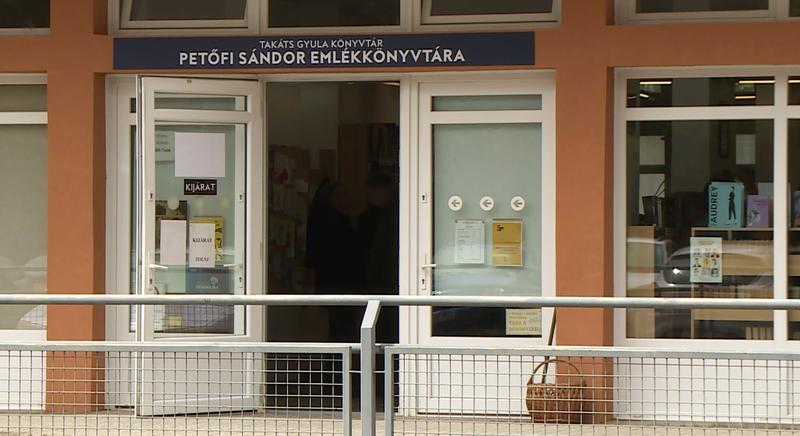 50 éves a Petőfi Sándor Emlékkönyvtár