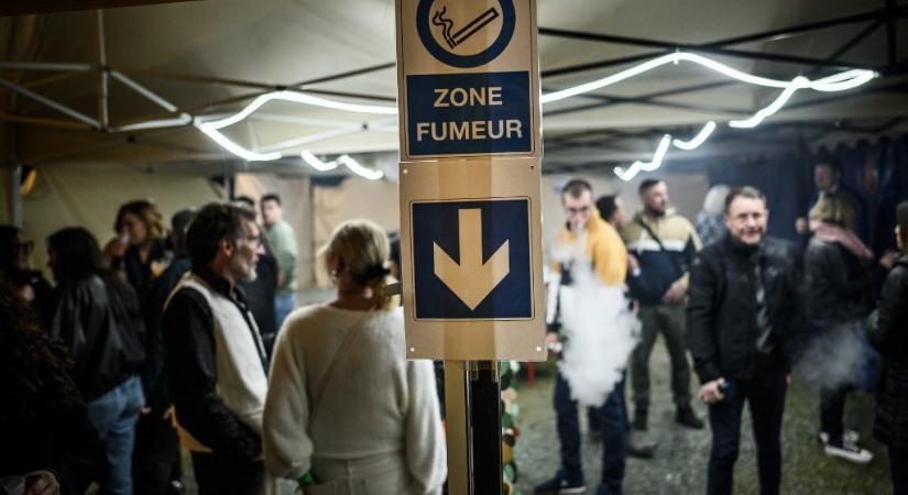 Franciaországban a dohányzást tiltják be a gyermekek által látogatott helyeken
