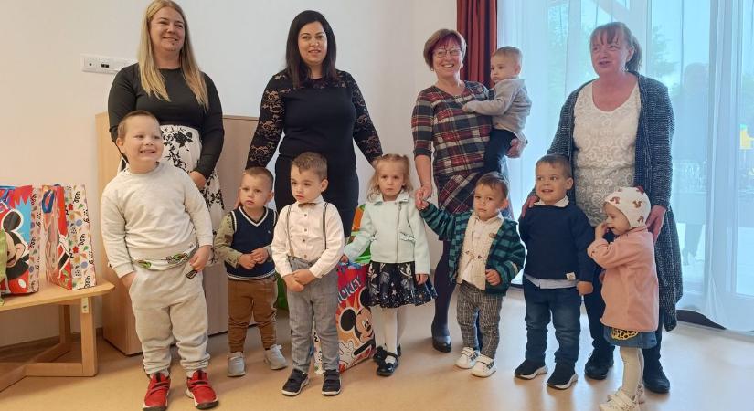 Megépült Dunasziget első bölcsődéje: 14 kisgyermeket tudnak fogadni - galéria az átadóról