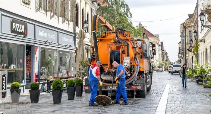 Csatornafelújítási munkák a Király utcában