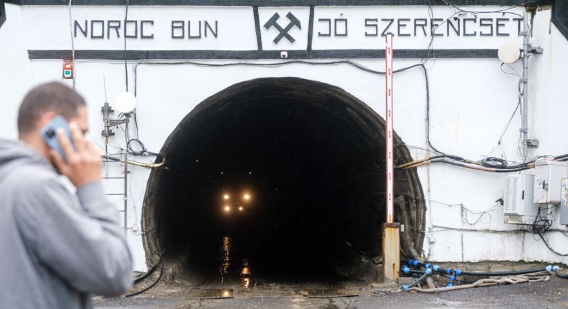 Sulyok Tamás Parajdra utazik