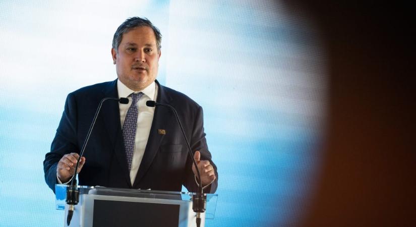 Nagy Márton: Lassan eltemethetjük az autóipart és a gépipart