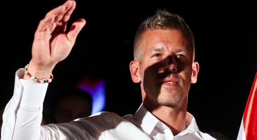 Nem várt helyről szúrtak oda Magyar Péternek és a Telexnek