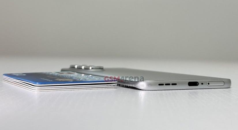 Ultravékony telefonnal robbant a feltörekvő kínai cég