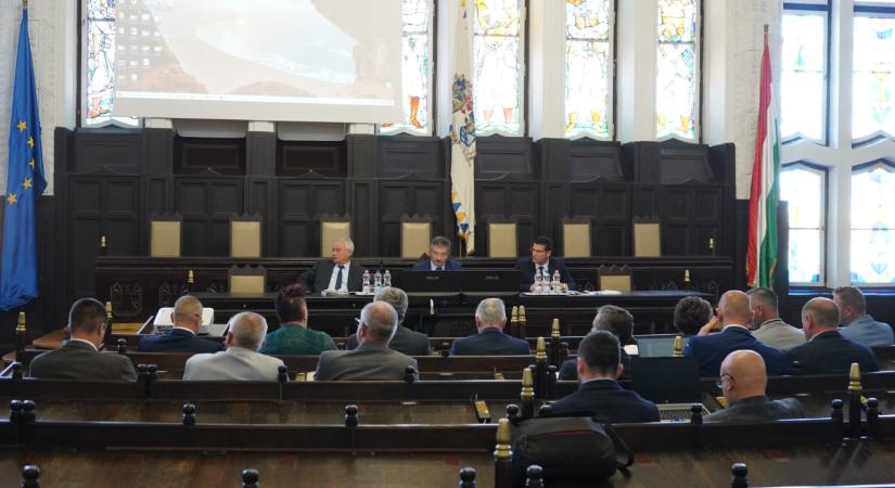 Megtartotta májusi ülését a Hajdú-Bihar megyei közgyűlés