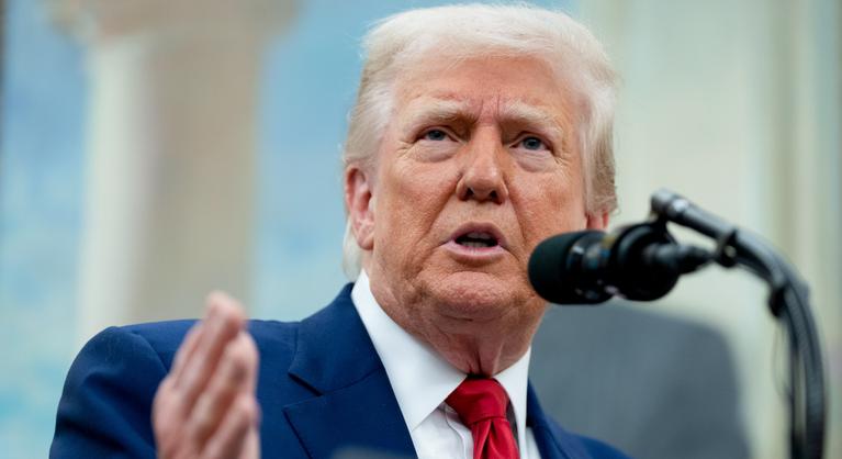 Donald Trump kiakadt Kínára: Ennyit Mr. Szépfiúról