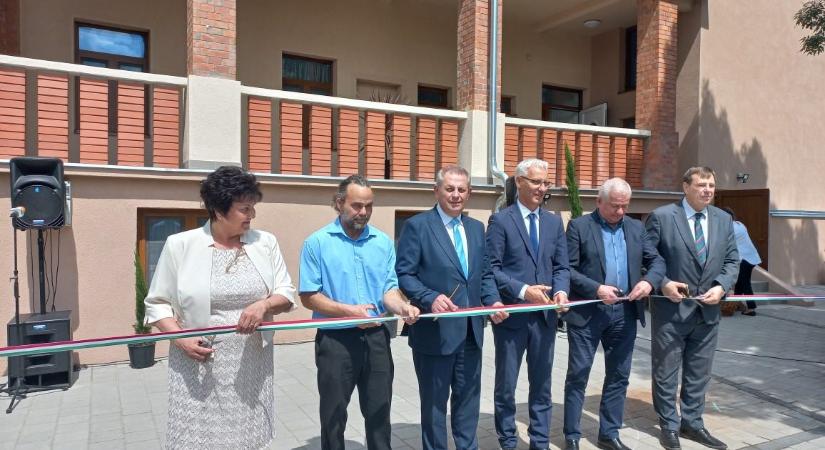 Soltész Miklós: a tevékeny szeretet csodákra képes