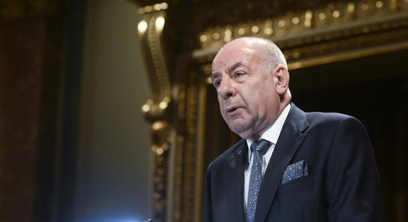Sulyok Tamás megvétózta a veszélyhelyzeti rendeletek törvényi szintre emelését