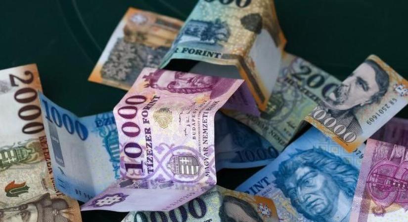 Nézze csak, mit tett a forint!