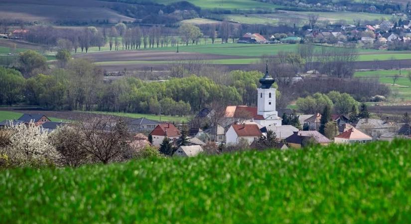 Módosul a településrendezési terv Écsen