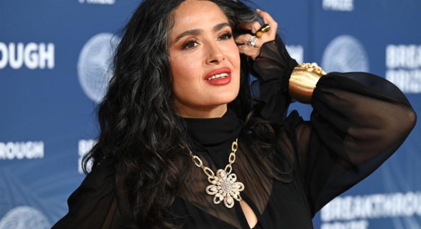 Salma Hayek két össze nem illő színt párosított: elképesztő, mi sült ki belőle