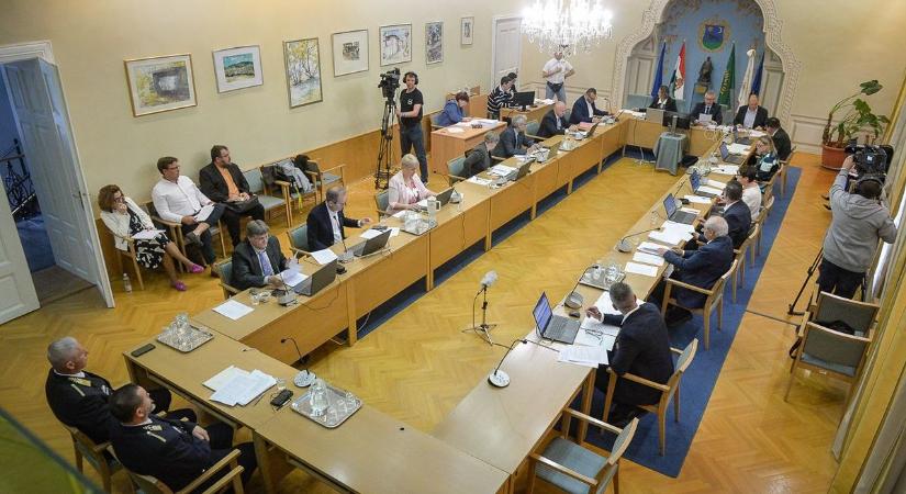 Rangos kitüntetésekről döntött a képviselő-testület