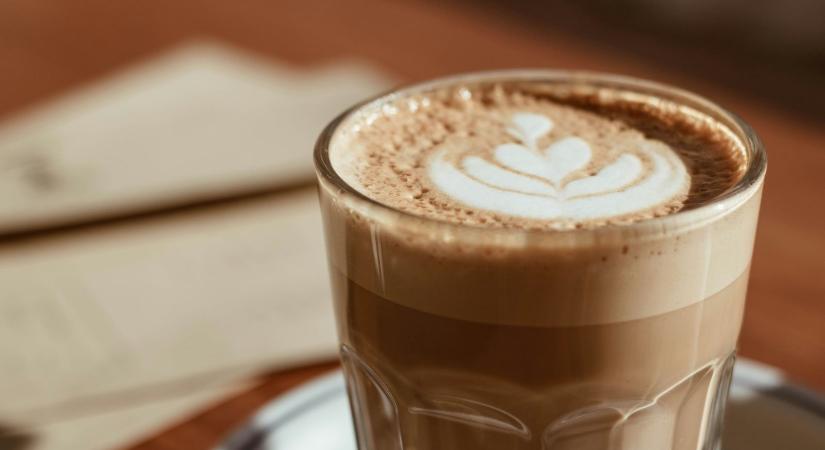 Felismered egy fotó alapján, milyen kávé van a képen? – Kvíz