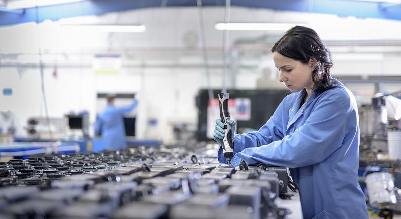 Váratlan számokkal állt elő az Eurostat: itt dolgoznak a legtöbbet a munkavállalók