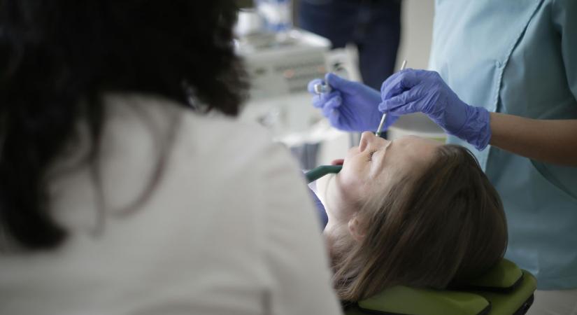 Felfoghatatlan, ami történt: belehalt a fogorvosi kezelésbe a tündéri 9 éves kislány