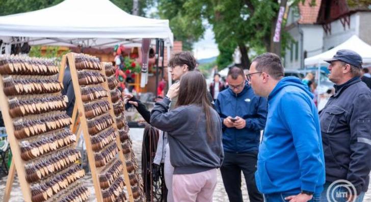 Torockótól Torontóig figyeljék magyarjaink a Duna Napokat