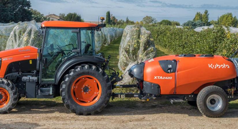 Precizitás, hatékonyság, Kubota: előtérben az XTA 2420 ültetvény permetező