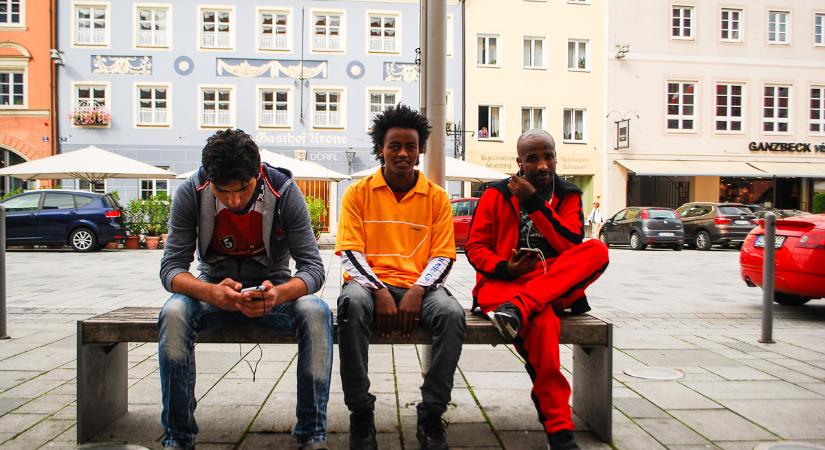 Másokra tukmálnák a migránsokat a németek