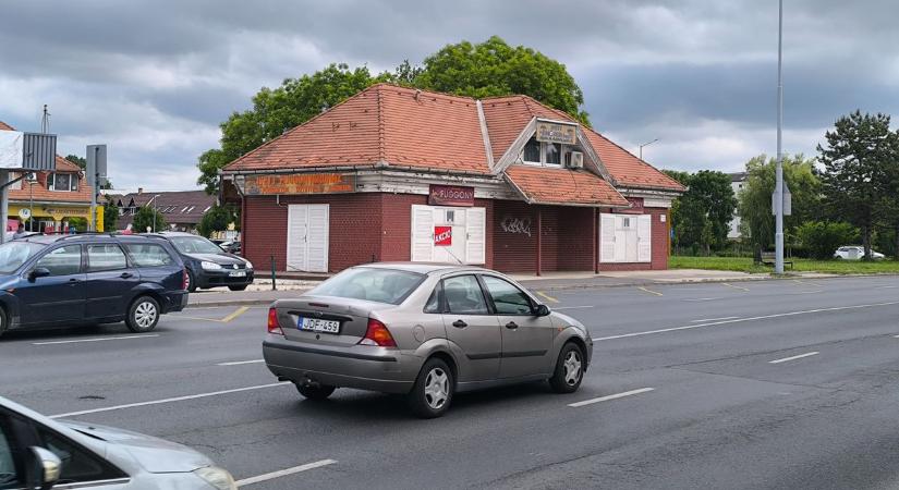 Nemet mondtak a tatai képviselők a városközponti ingatlaneladásra