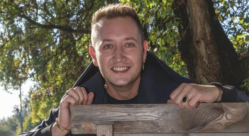 Peter Srámeknek elege lett a szingliségből: „Unom az egyedüllétet”
