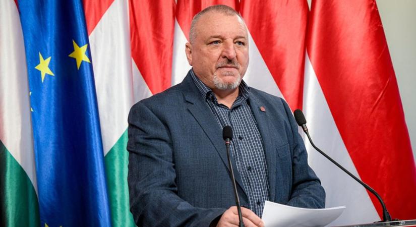 Orbán kapkodhat levegő után: Az MSZP borsot tört a miniszterelnök orra alá