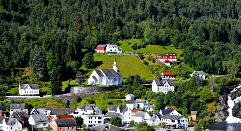 Van egy filmesek és turisták által imádott falu, amely egy napon teljesen megsemmisülhet