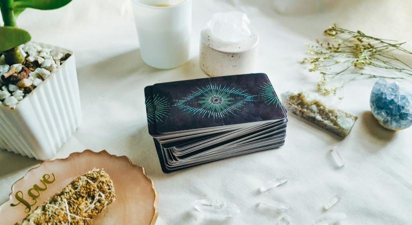 A Mágus lapja: ezt üzeni 2025 Tarot kártyája júniusban