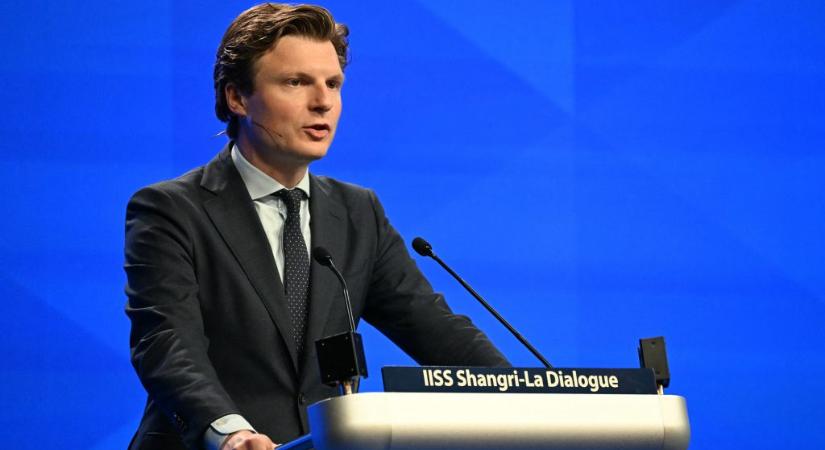 Kínai ipari kémkedés miatt kongatja a vészharangot a holland védelmi miniszter