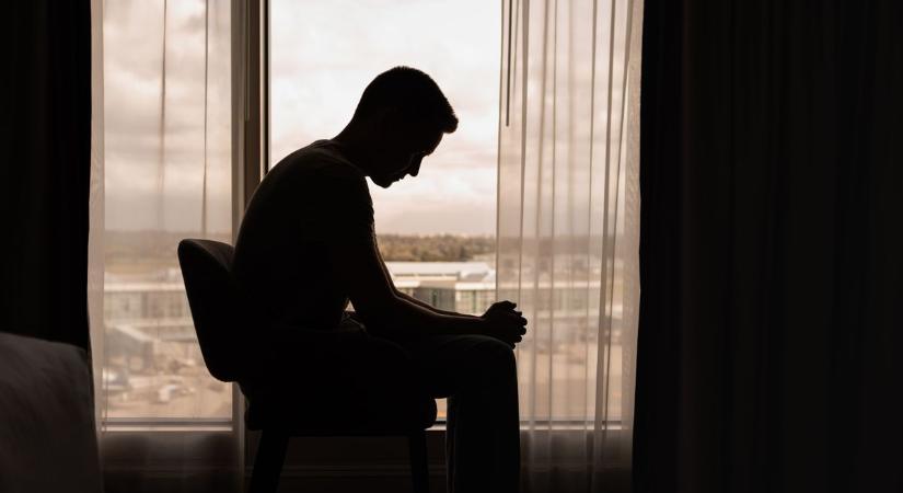 A depresszió testi tünetei: ezek a jelek árulkodnak a pszichés problémáról