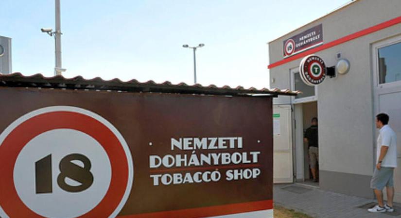Együtt vigad a NER és a multi: tíz év alatt 50 milliárd profit a cigaretta terítéséből