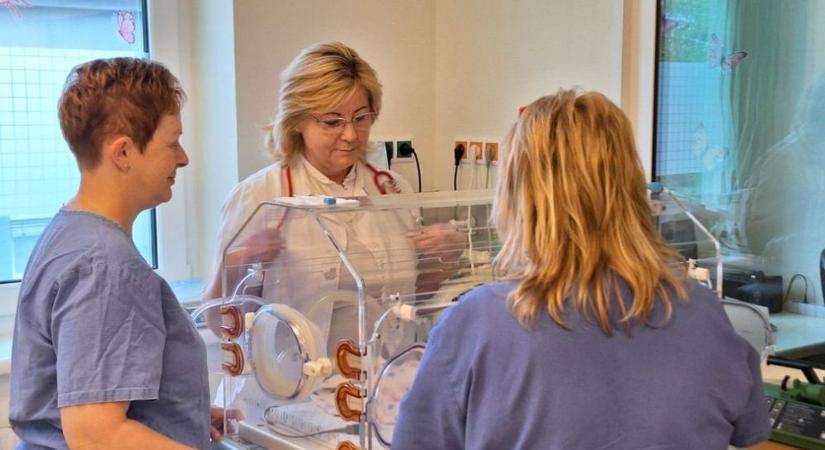 30 éve a koraszülöttek védőangyala - Mindennapos az életekért vívott harc