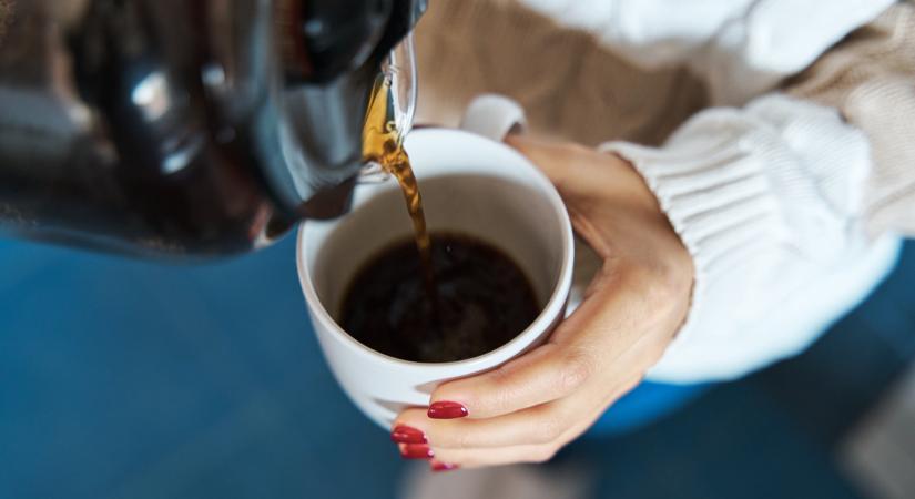 5 gyógyszer, amelyet ne vegyél be kávéval – a koffein megváltoztathatja a hatásukat