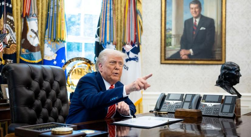 Merznek torkában dobogó szívvel utazhat Washingtonba, ha sikerült is neki, ami Scholznak nem